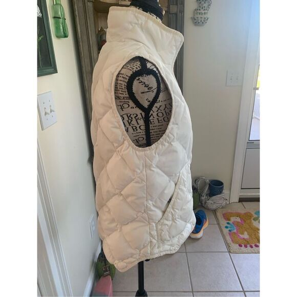J Crew White Cream Quilted Vest - Picture 5 of 12